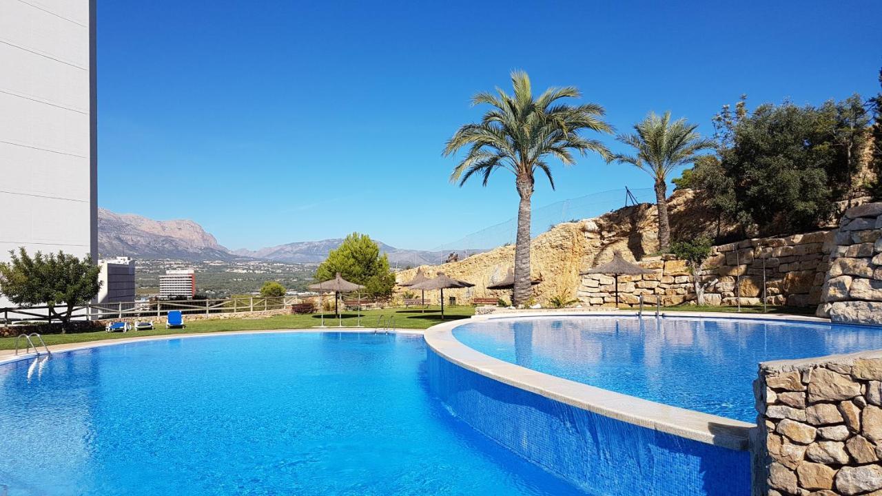 Skyline 9 Apartamento De 2 Dormitorios Soleado Con Terraza Privada Benidorm Eksteriør billede